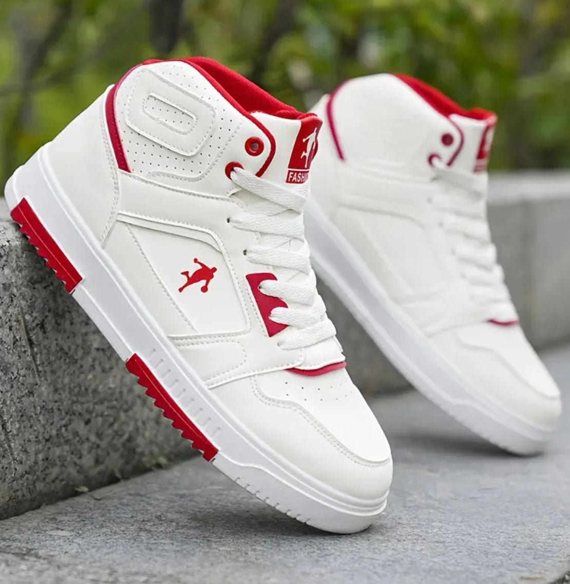 [Men's Low-Top Sneakers] Men's Low-Top Sneakers - White & Red Accent Sneakers, Synthetic Upper & Cushioned PVC Sole for Gym, Running, Hiking, Everyday - Lace-Up Closure, Lightweight & Durable for Casual & Formal Events, Gym Footwear, Sporty Look, Breathab